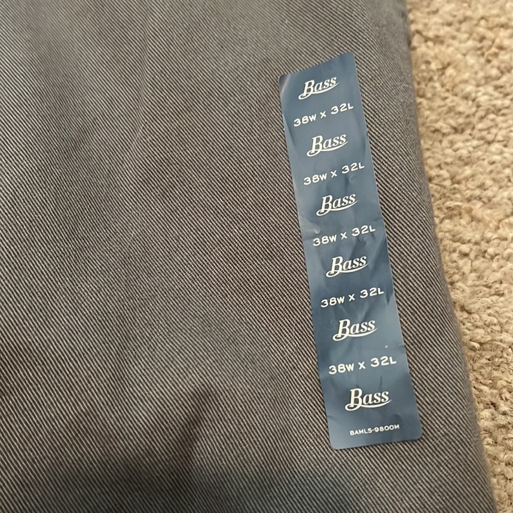 G.H. Bass Men’s Chino Pants NWOT - Picture 3 of 6